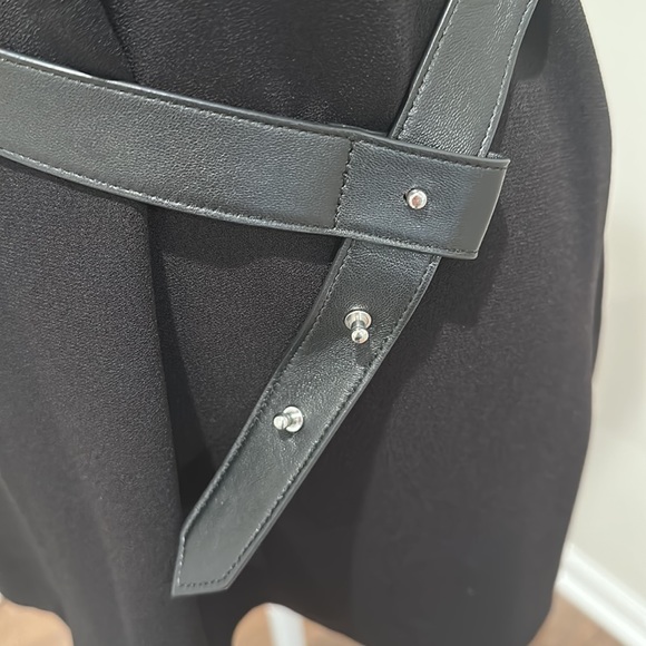 NWT Theory Yvetta Top with Leather Straps - Picture 9 of 16